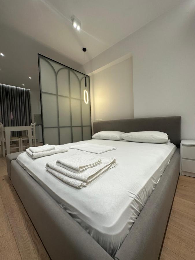 Center Apartment Tiranë Eksteriør bilde